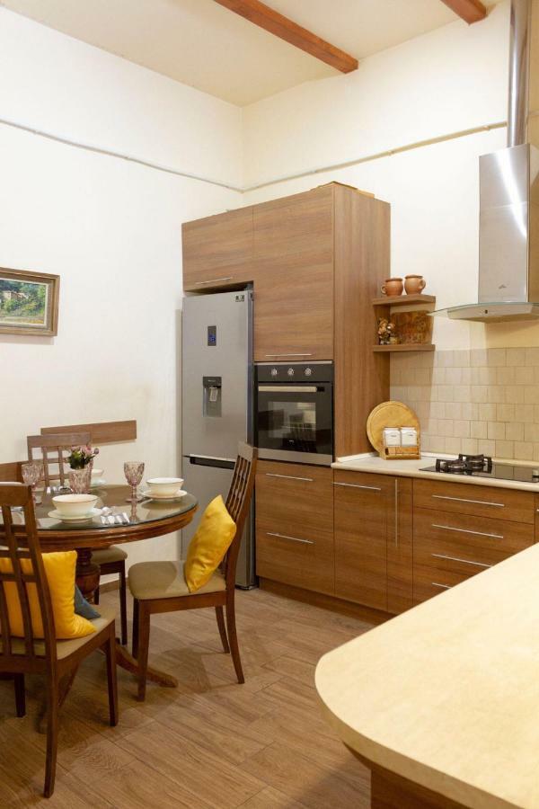 Loft Home In City Center Jerevan Eksteriør bilde